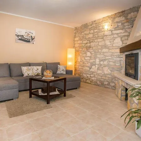 Casa Blechi * Lanterna